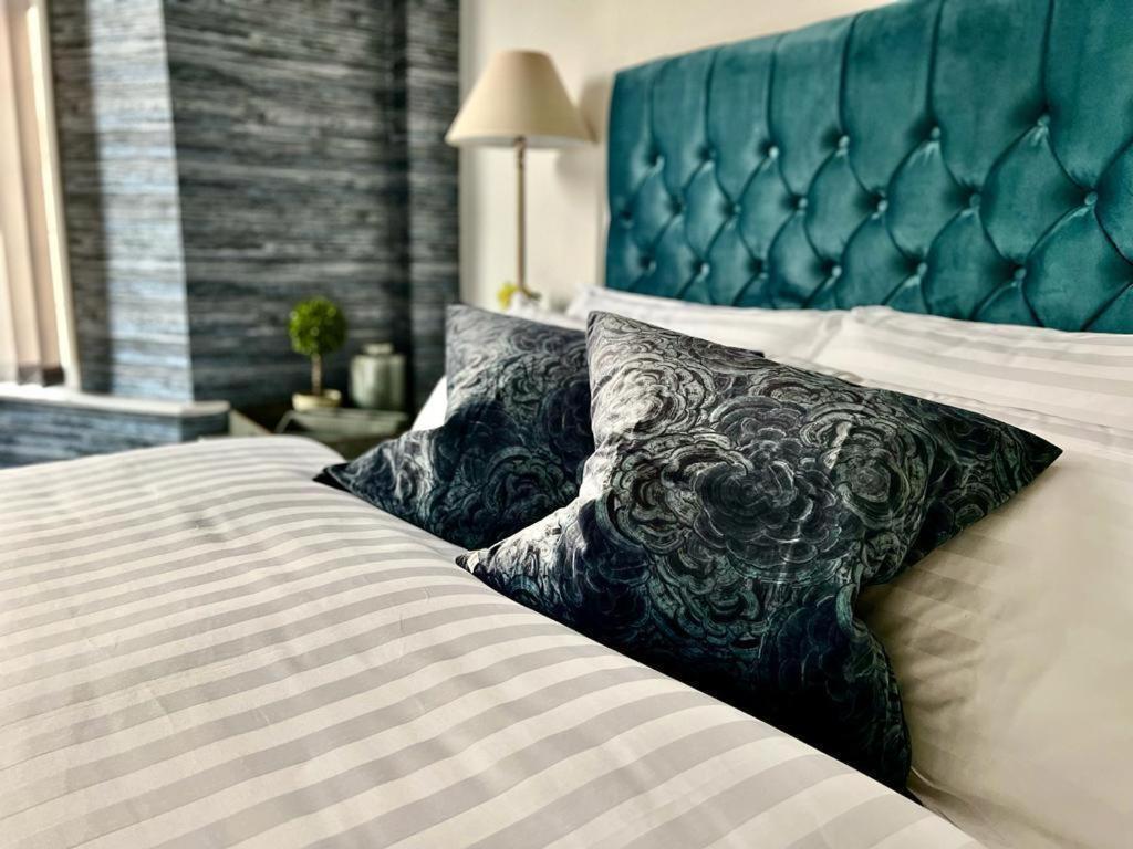 8 Holland Street Daire Liverpool Dış mekan fotoğraf
